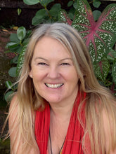 Alice Readman Author of I AM Alice book